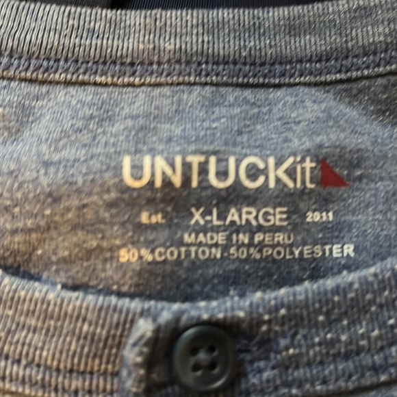 UNTUCKit - Picture 2 of 2